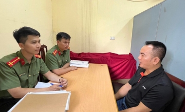 Bắt một nhà báo tội giả mạo trong công tác Hoàng Thịnh Luật